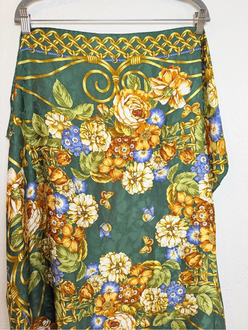 Vintage ELF Silk Floral Scarf Green Gold & Purple Chain Motif Wrap Neck Head